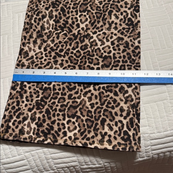 LOFT Leopard Print Wide Leg Jeans - Picture 7 of 13